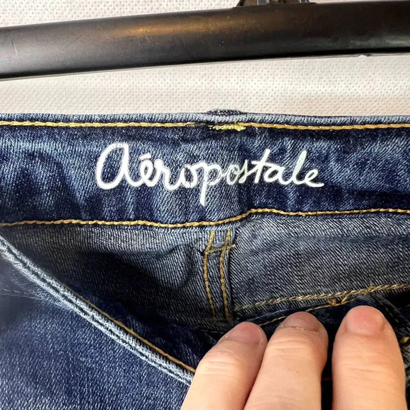 Aeropostale Bayla‎ Mid Wash Destructed Skinny Jean Size 8R - Picture 7 of 8